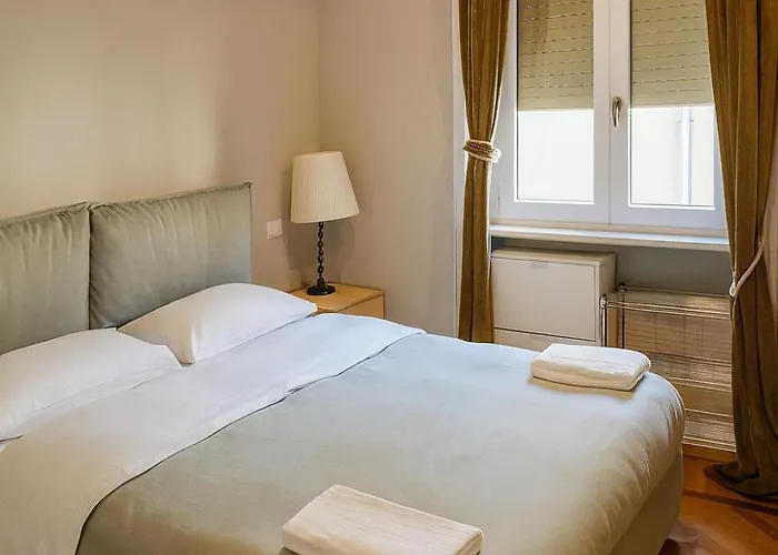 Apartamento Easy Italy Duomo Milão